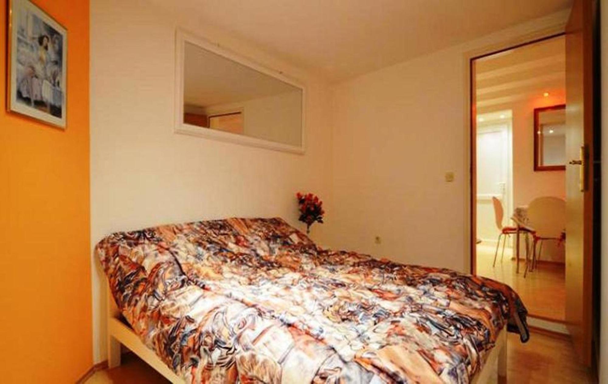 Excelsior Apartments Ρόβινι Εξωτερικό φωτογραφία
