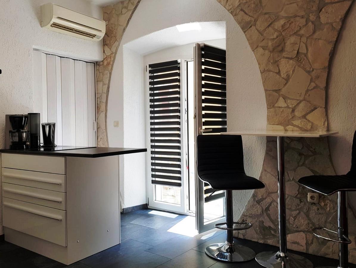 Excelsior Apartments Ρόβινι Εξωτερικό φωτογραφία