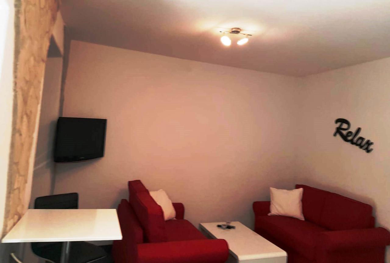 Excelsior Apartments Ρόβινι Εξωτερικό φωτογραφία