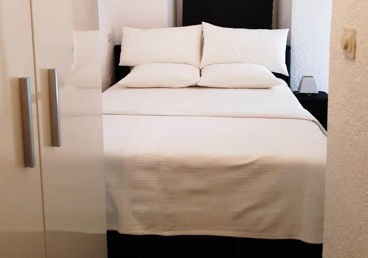 Excelsior Apartments Ρόβινι Εξωτερικό φωτογραφία