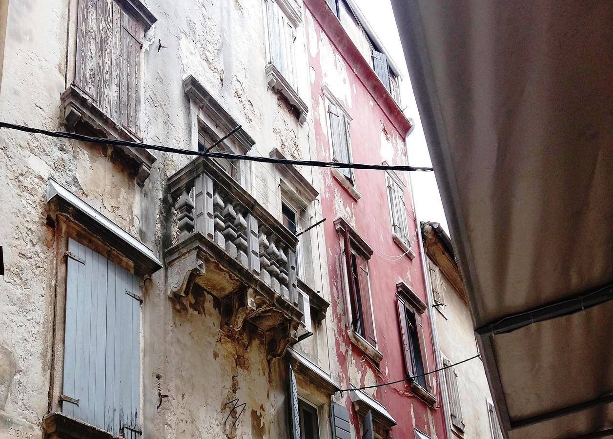 Excelsior Apartments Ρόβινι Εξωτερικό φωτογραφία